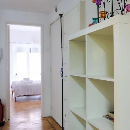 Διαμέρισμα 92 Campolide By Trip2portugal