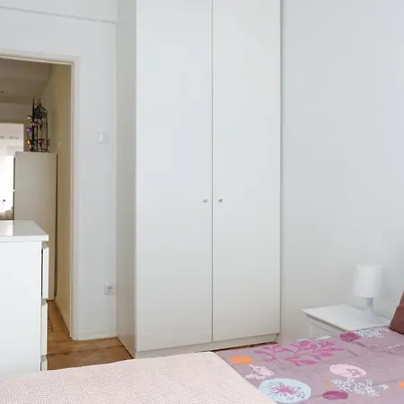 Апартаменты 92 Campolide By Trip2portugal