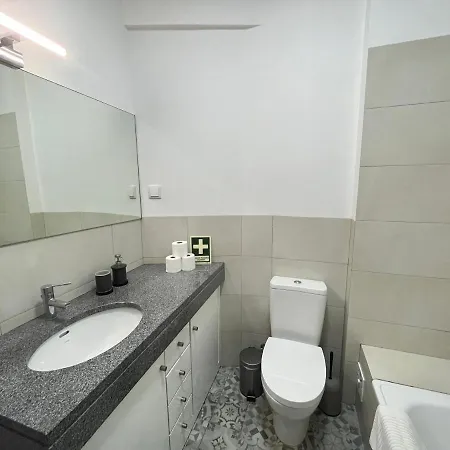 Апартаменты 92 Campolide By Trip2portugal